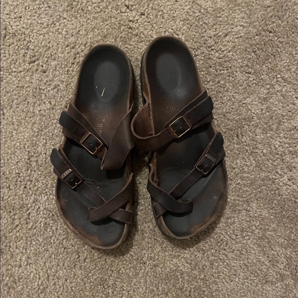 Mayari Birkenstocks